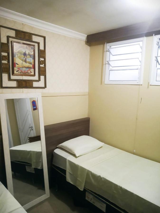 Pousada Bravo House Balneário Camboriú エクステリア 写真