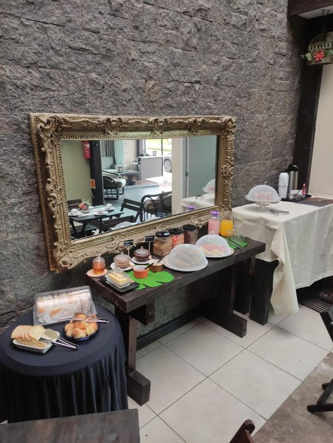 Pousada Bravo House Balneário Camboriú エクステリア 写真