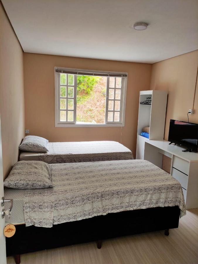 Pousada Bravo House Balneário Camboriú エクステリア 写真