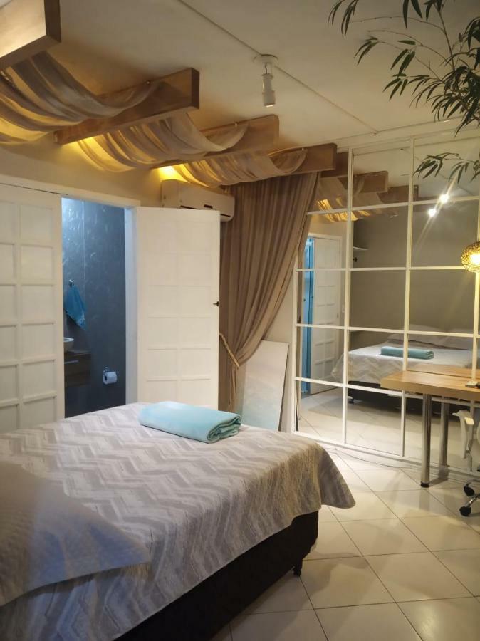 Pousada Bravo House Balneário Camboriú エクステリア 写真