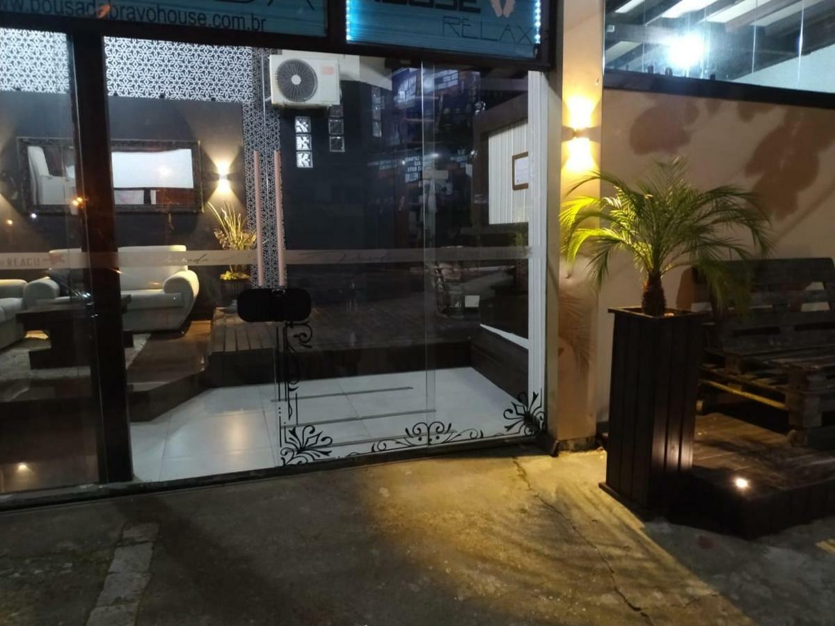 Pousada Bravo House Balneário Camboriú エクステリア 写真