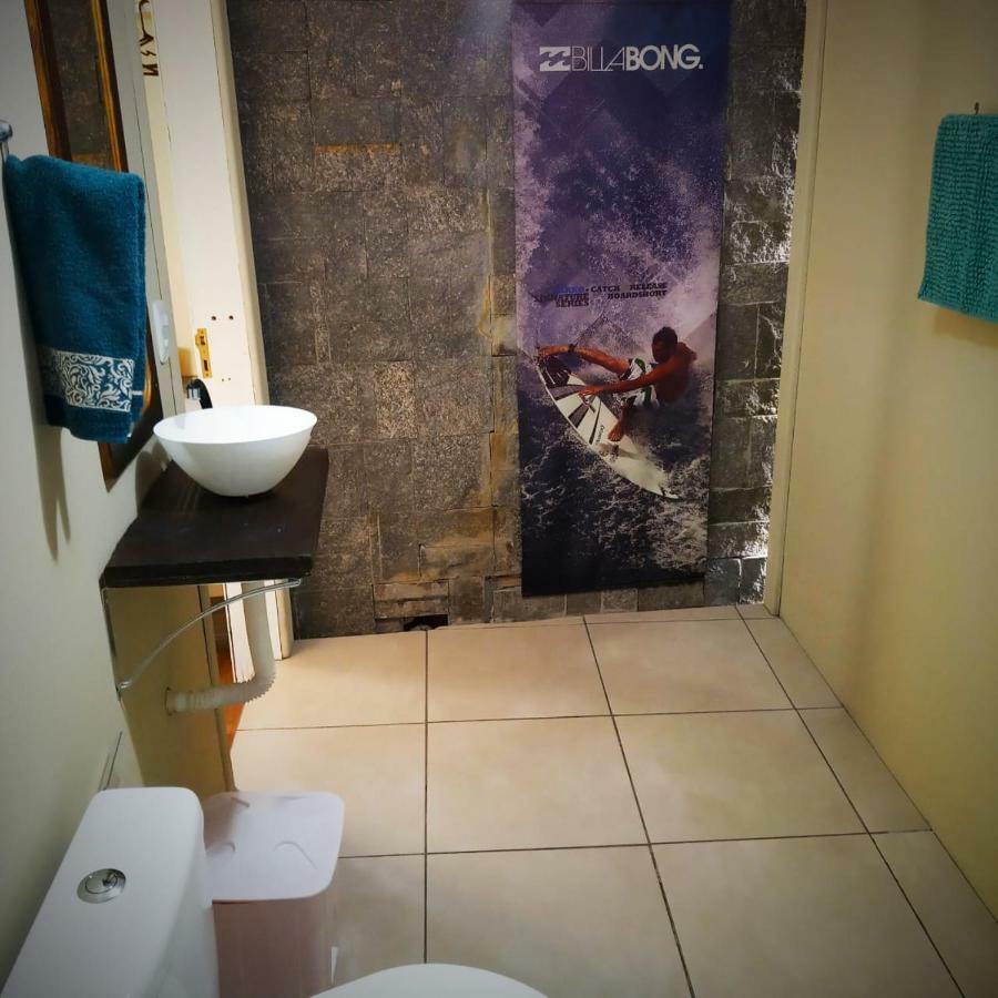 Pousada Bravo House Balneário Camboriú エクステリア 写真